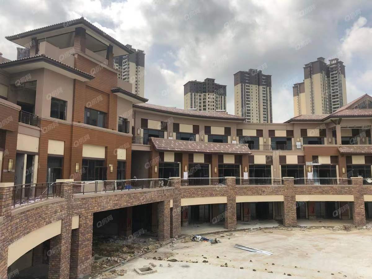 碧桂園潤(rùn)楊溪谷，群峰花園，溪谷曼象廣場(chǎng)-均價(jià)25000元/平