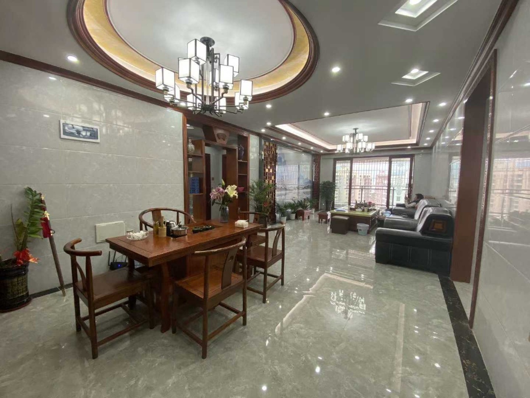 【華府壹號】 5800元/㎡